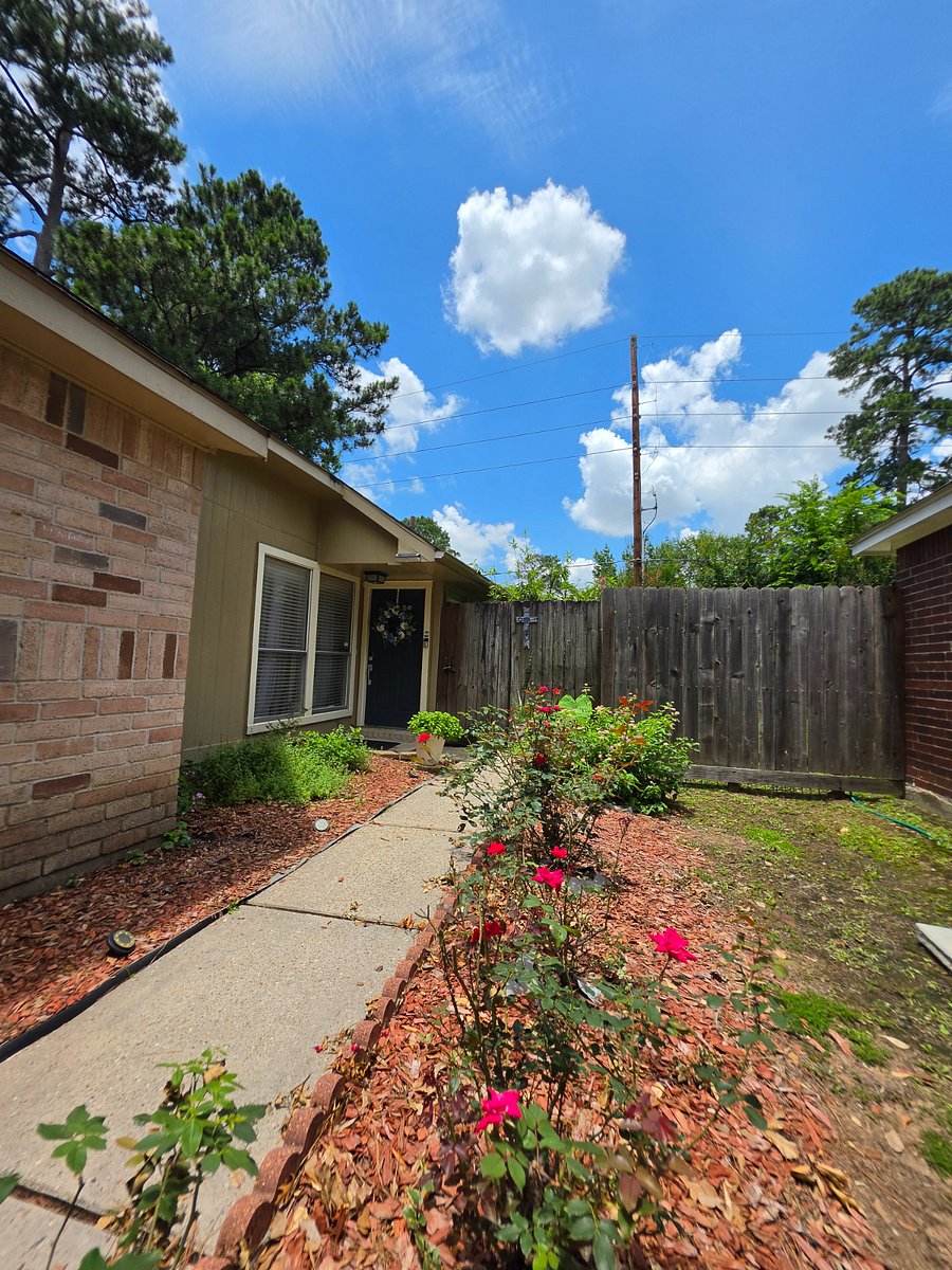 Furnished Finder property 1031125_1 photo 30