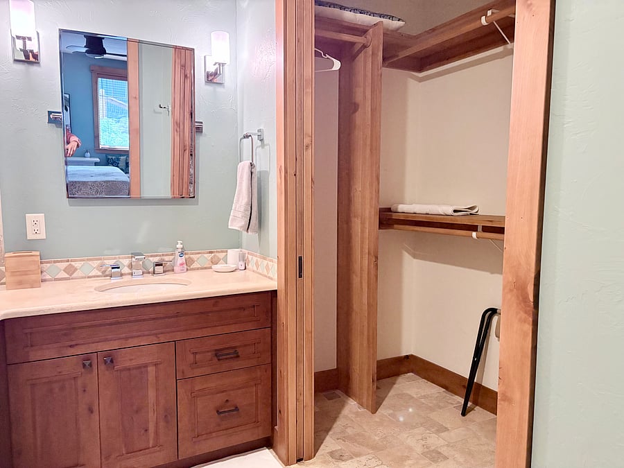 Furnished Finder property 1031154_1 photo 9