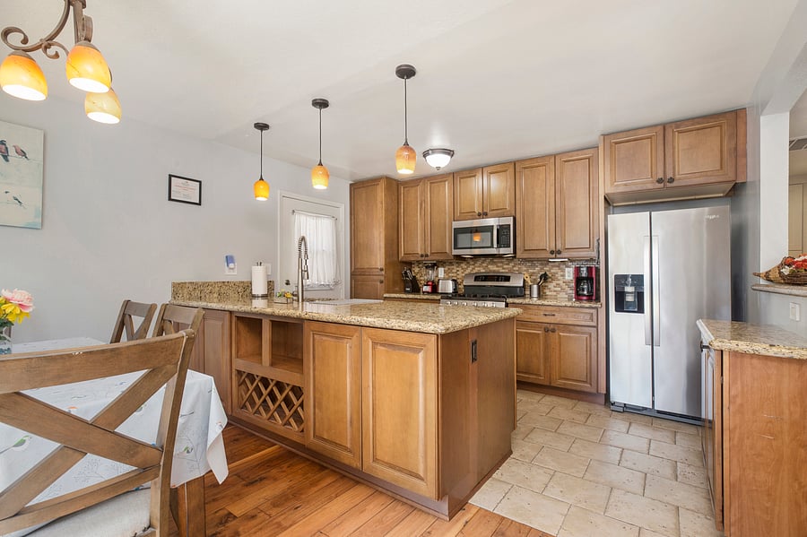 Prepare your own meal in this spacious and well equipped kitchen. Permit #str21-1275