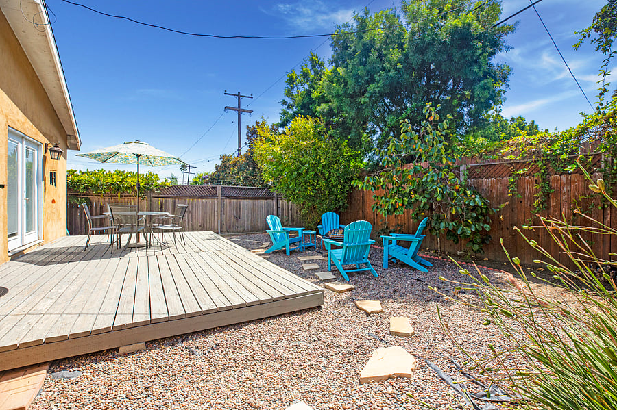 Enjoy this home and this beautiful backyard with Fire pit + outdoor sitting & dining area. Permit #str21-1275