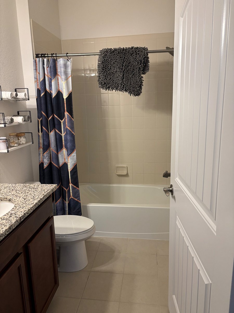 Furnished Finder property 1031158_1 photo 17