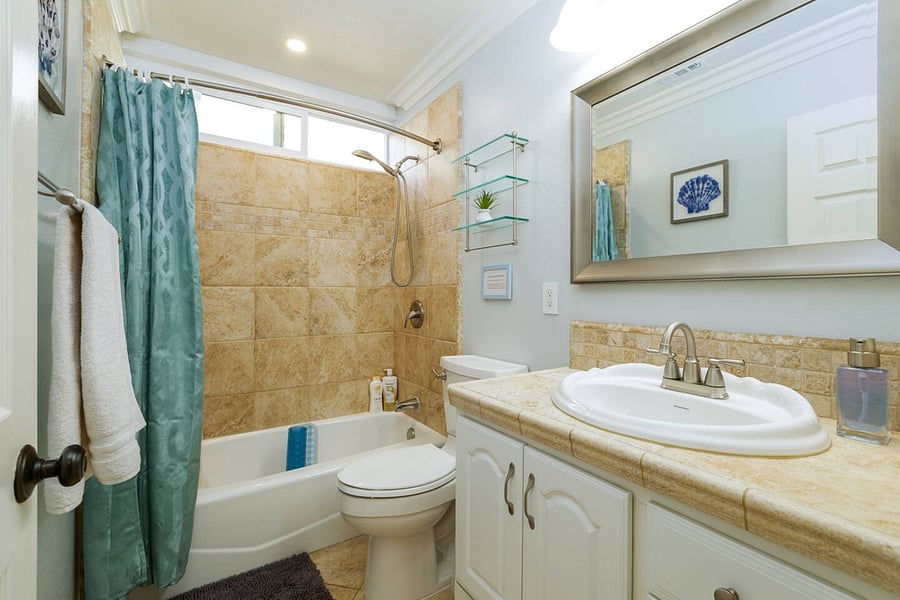 Second bathroom with a tub