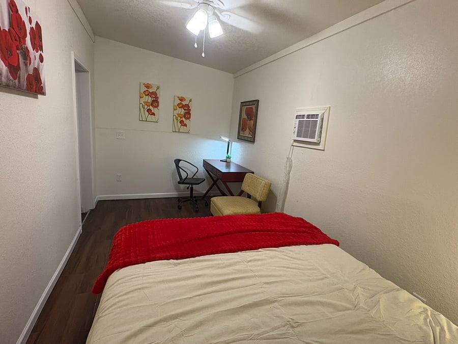Furnished Finder property 1031185_1 photo 5