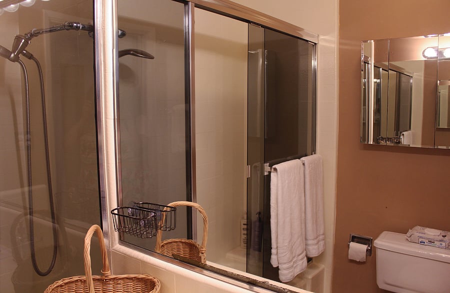 Master Bedroom Bathroom
