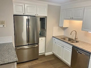 Furnished Finder property 1031233_1 photo 4