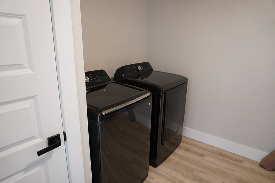 Furnished Finder property 1031249_1 photo 9