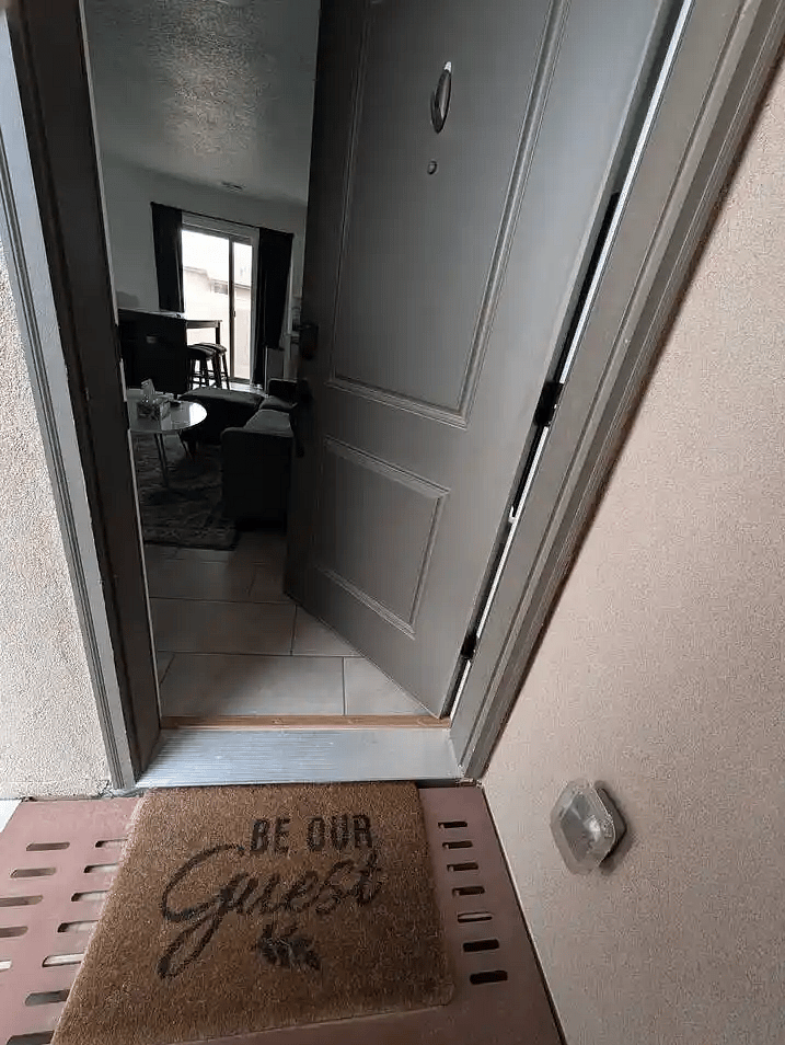 Furnished Finder property 1031270_1 photo 11