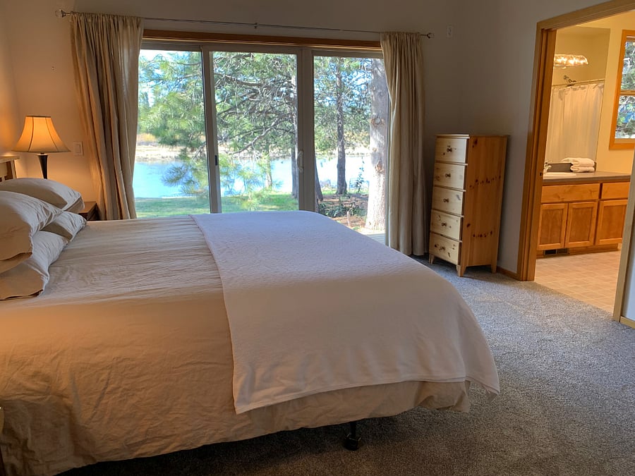 MASTER BEDROOM KING