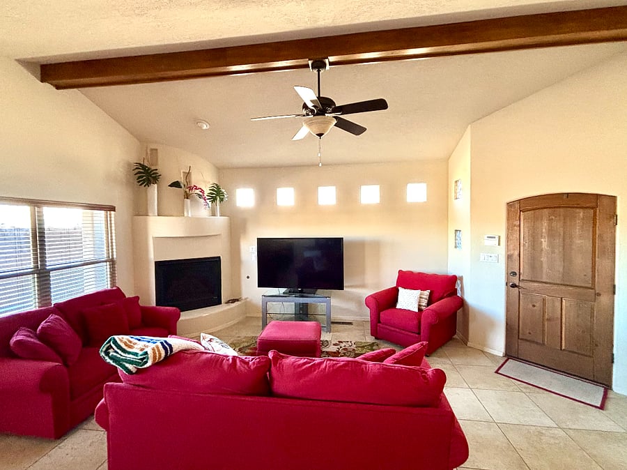 Furnished Finder property 1031289_1 photo 2