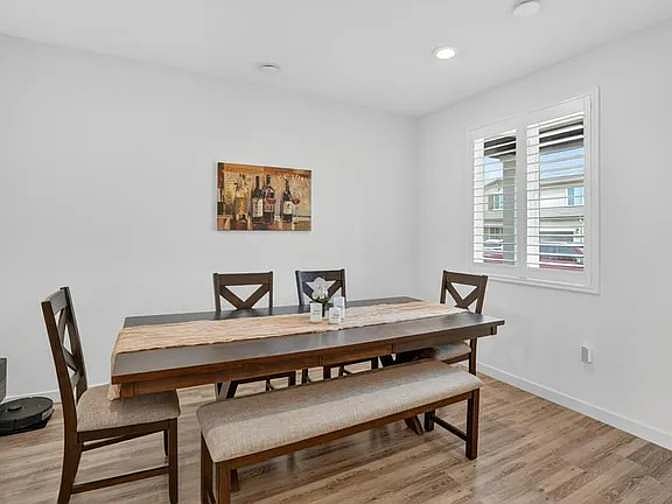 Furnished Finder property 1031309_1 photo 5