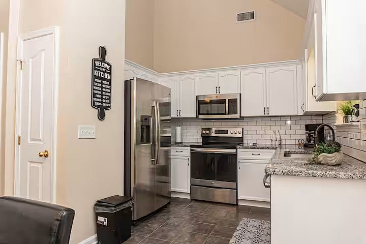 Furnished Finder property 1031311_1 photo 10