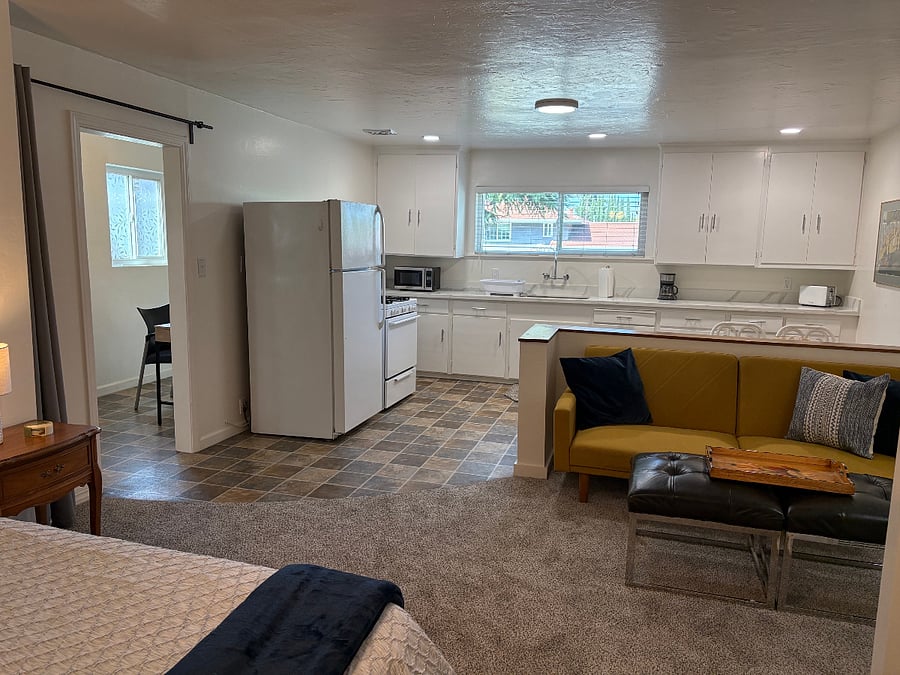 Furnished Finder property 1031319_1 photo 3