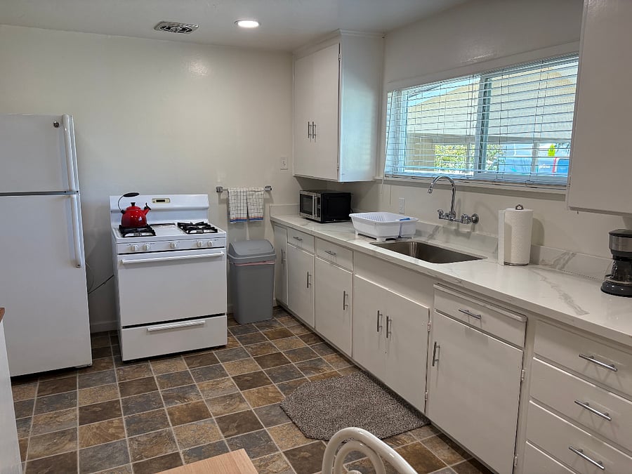 Furnished Finder property 1031319_1 photo 8