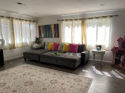 Furnished Finder property 1031337_1 photo 5
