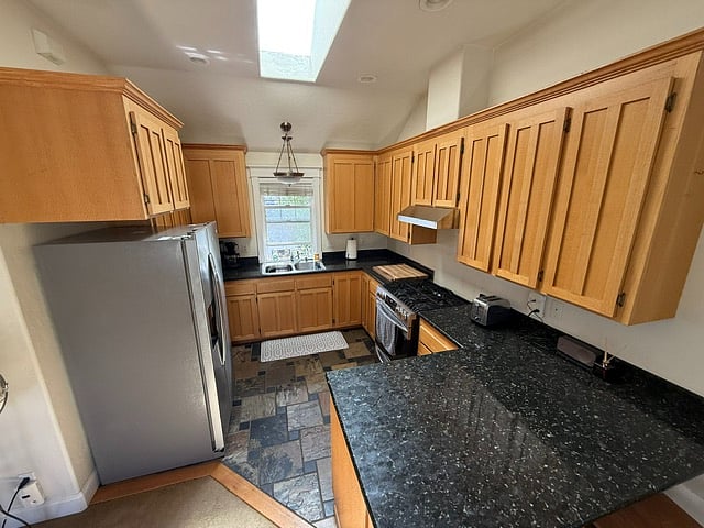 Furnished Finder property 1031349_1 photo 11