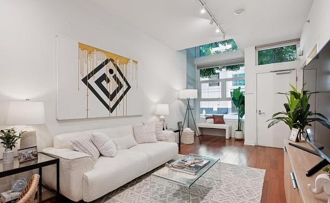 Furnished Finder property 1031367_1 photo 2