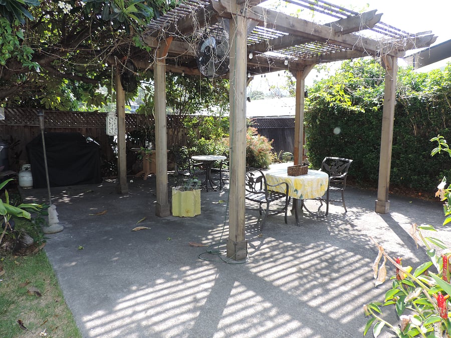 Pergola and grill