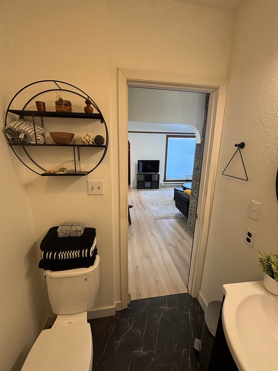 Furnished Finder property 1031376_1 photo 11