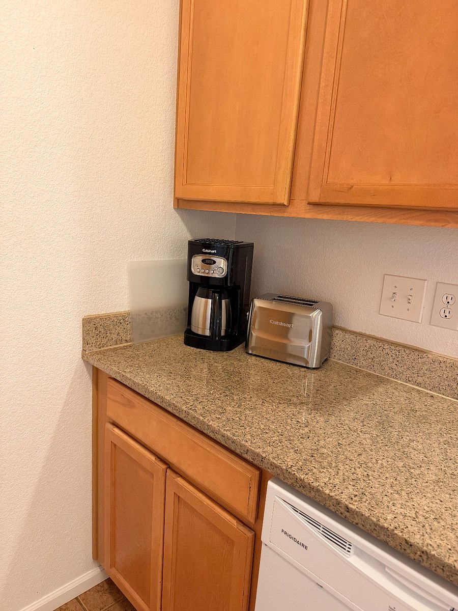 Furnished Finder property 1031436_1 photo 10