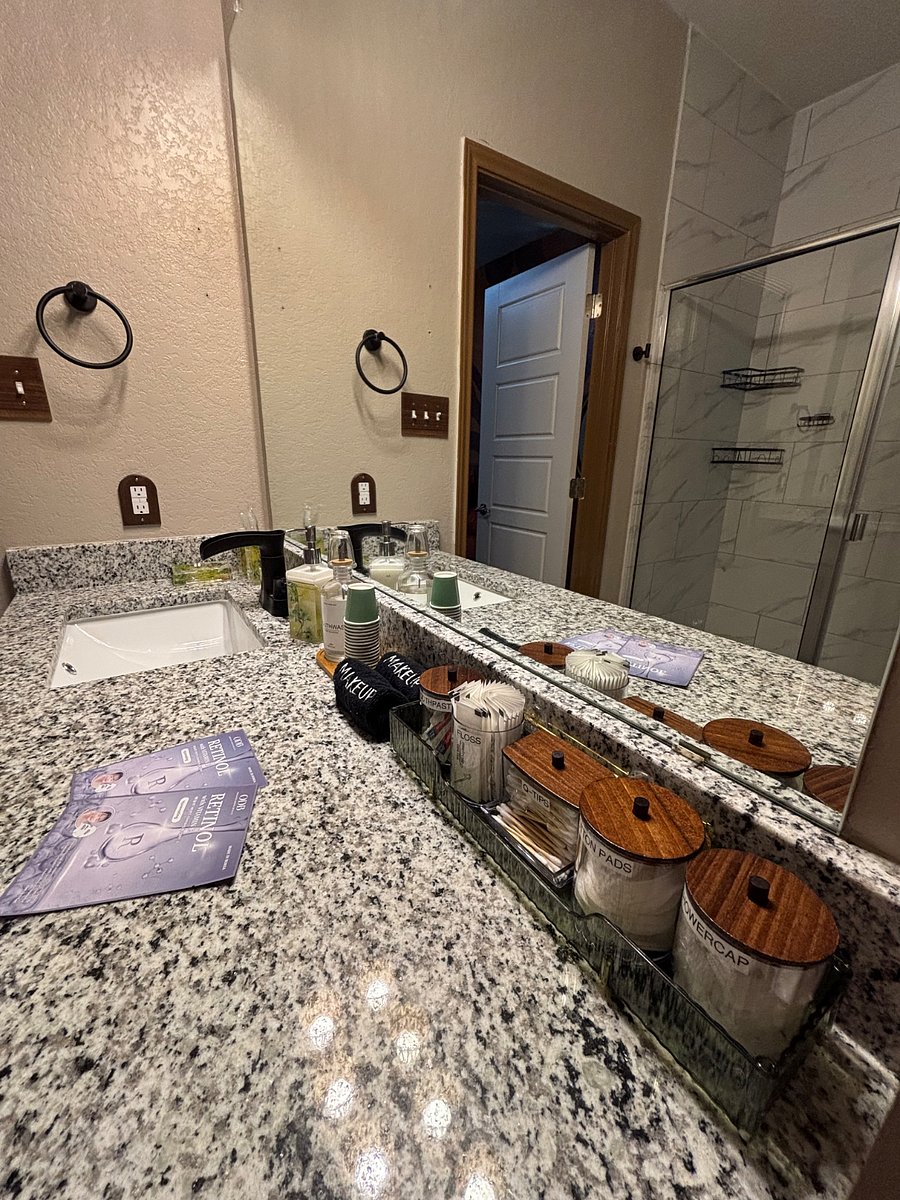 Furnished Finder property 1031441_1 photo 16