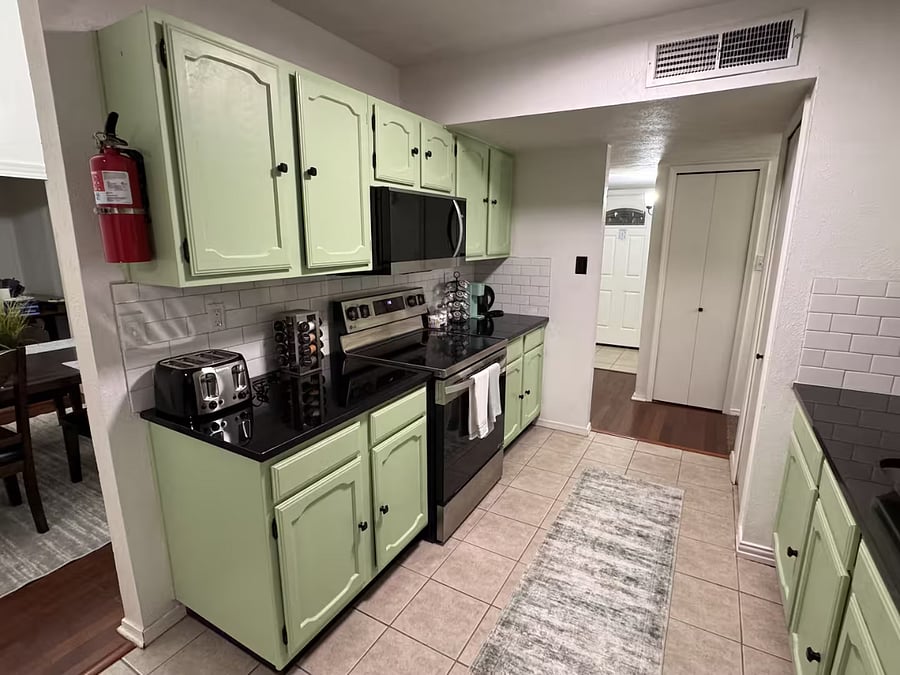 Furnished Finder property 1031453_1 photo 28