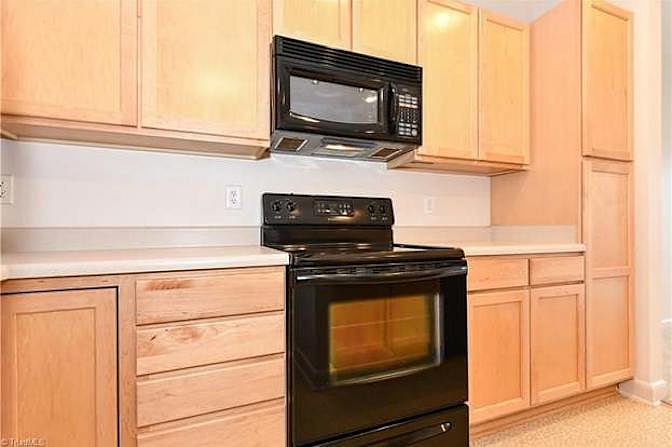 Furnished Finder property 1031495_1 photo 4