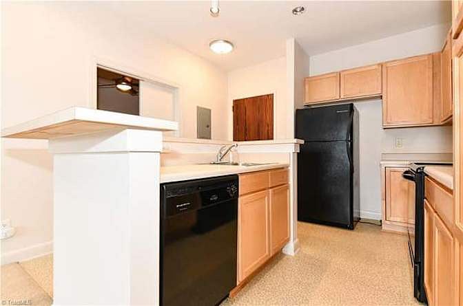 Furnished Finder property 1031495_1 photo 6