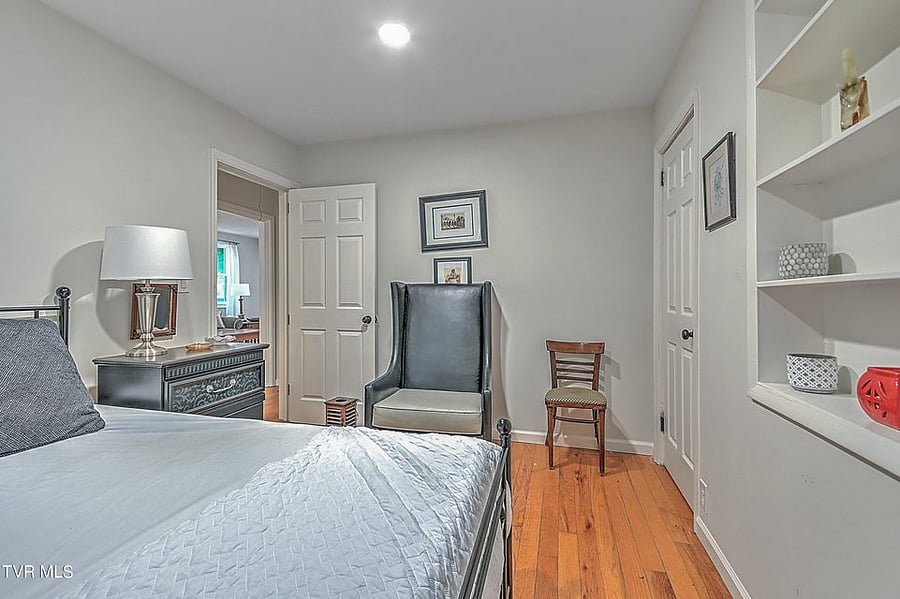 Furnished Finder property 1031515_13 photo 7
