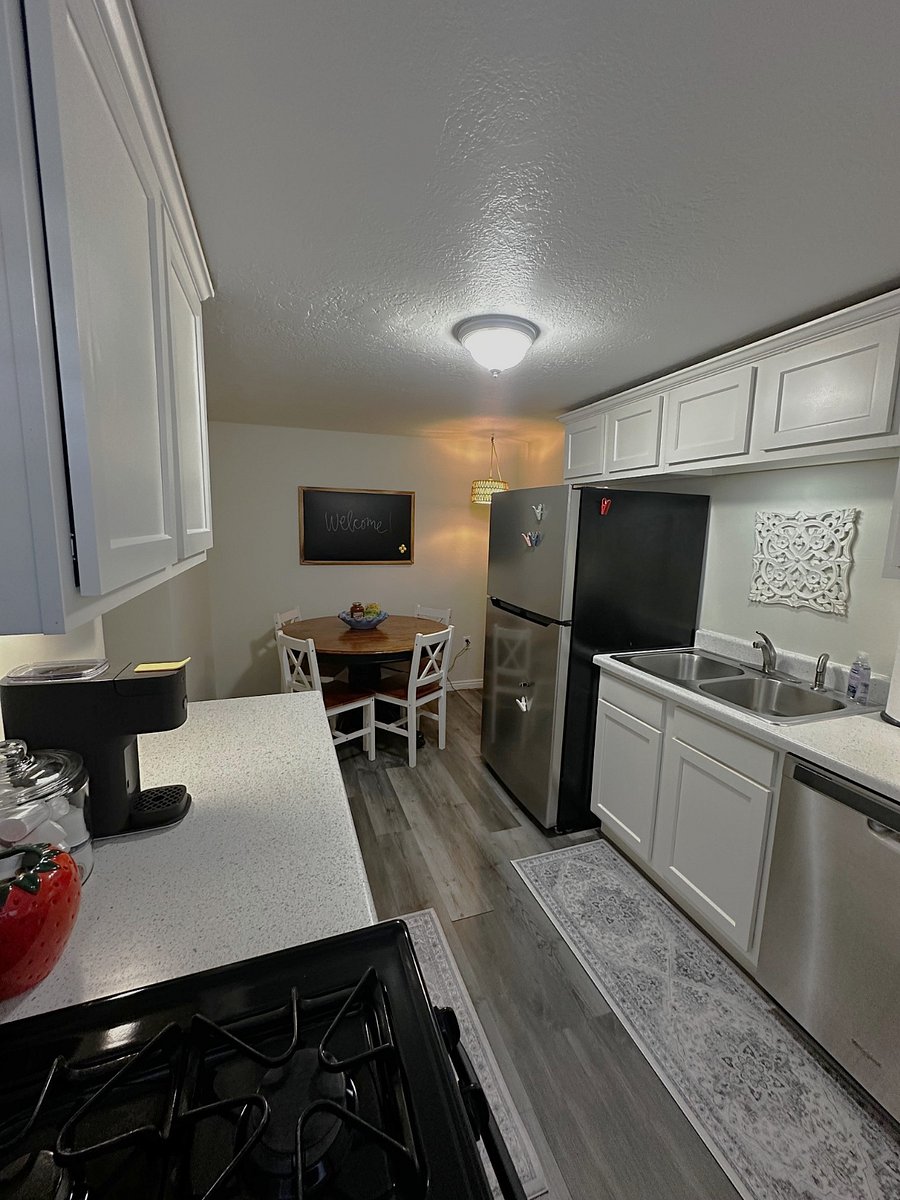 Furnished Finder property 1031539_1 photo 3