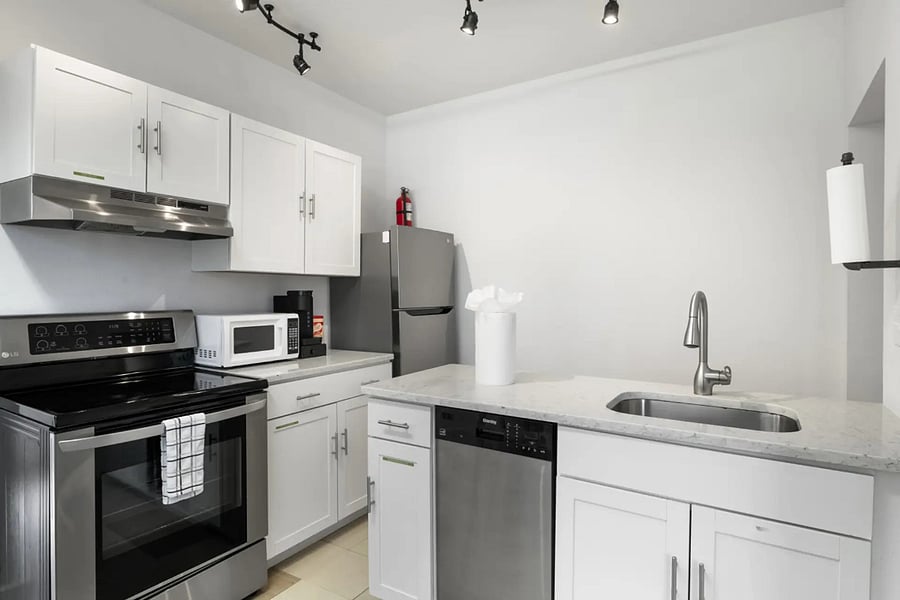 Furnished Finder property 1031575_1 photo 4