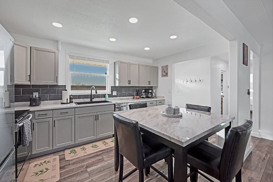 Furnished Finder property 1031603_1 photo 4