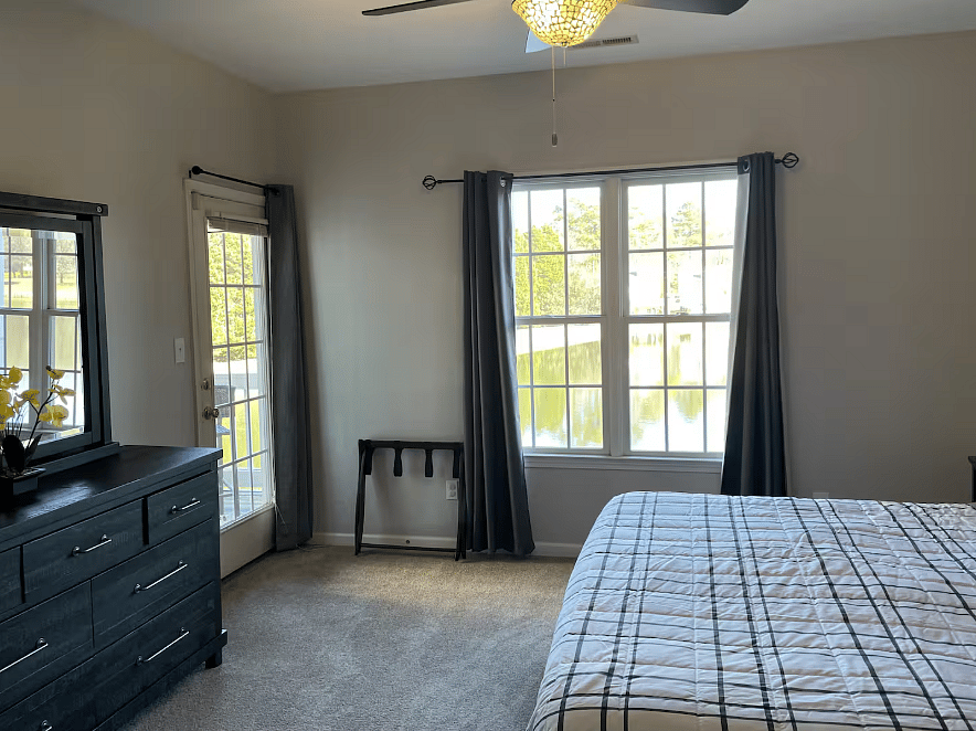 Primary suite with lake views