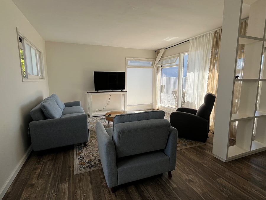 Furnished Finder property 1031619_1 photo 2