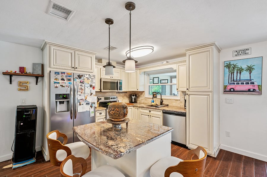 Furnished Finder property 1031626_1 photo 35