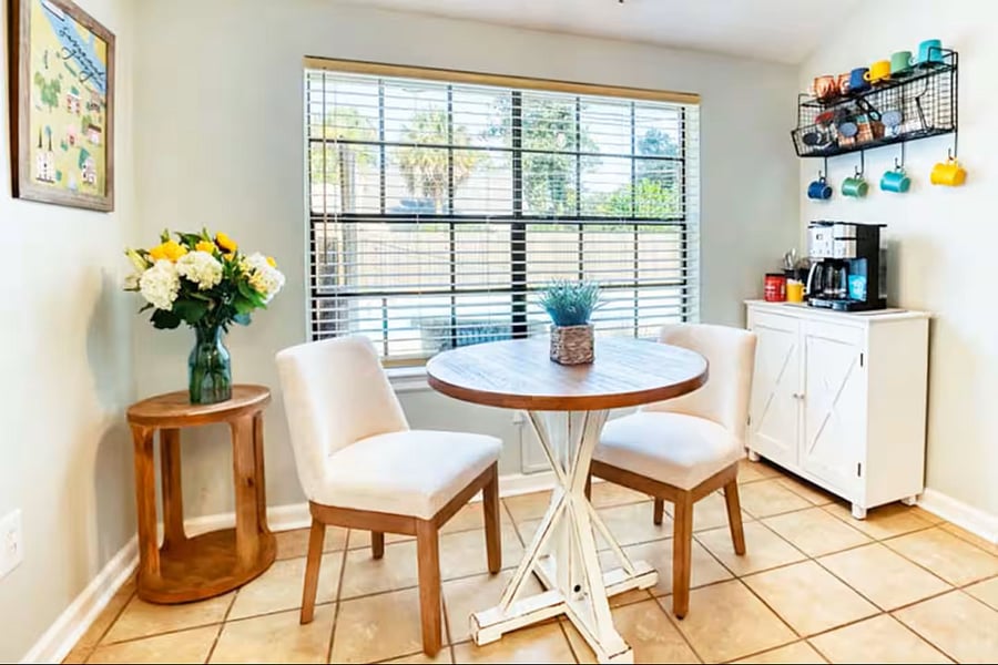 Breakfast Nook