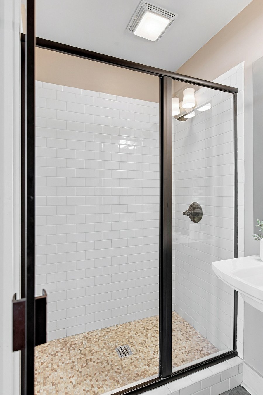 Furnished Finder property 1031690_1 photo 32