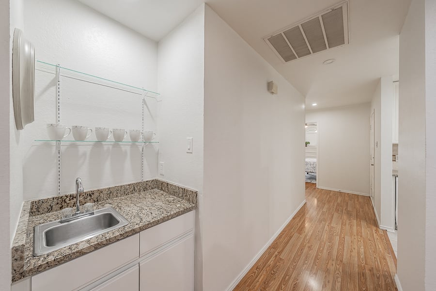 Furnished Finder property 1031691_1 photo 26