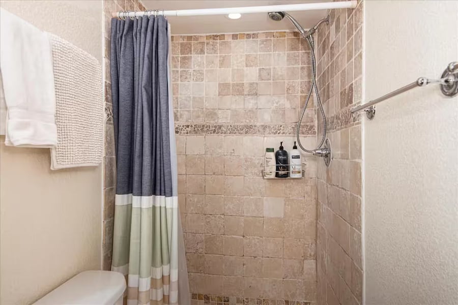 Furnished Finder property 1031740_1 photo 12