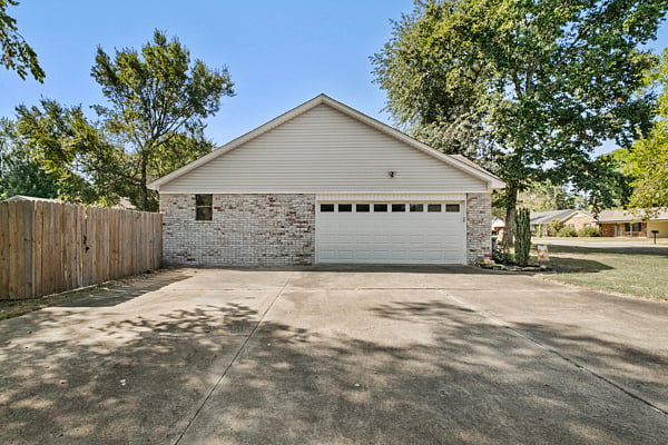 Furnished Finder property 1031800_1 photo 16