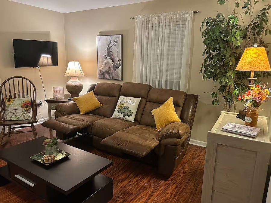 Furnished Finder property 1031809_1 photo 4