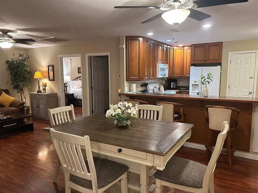 Furnished Finder property 1031809_1 photo 11