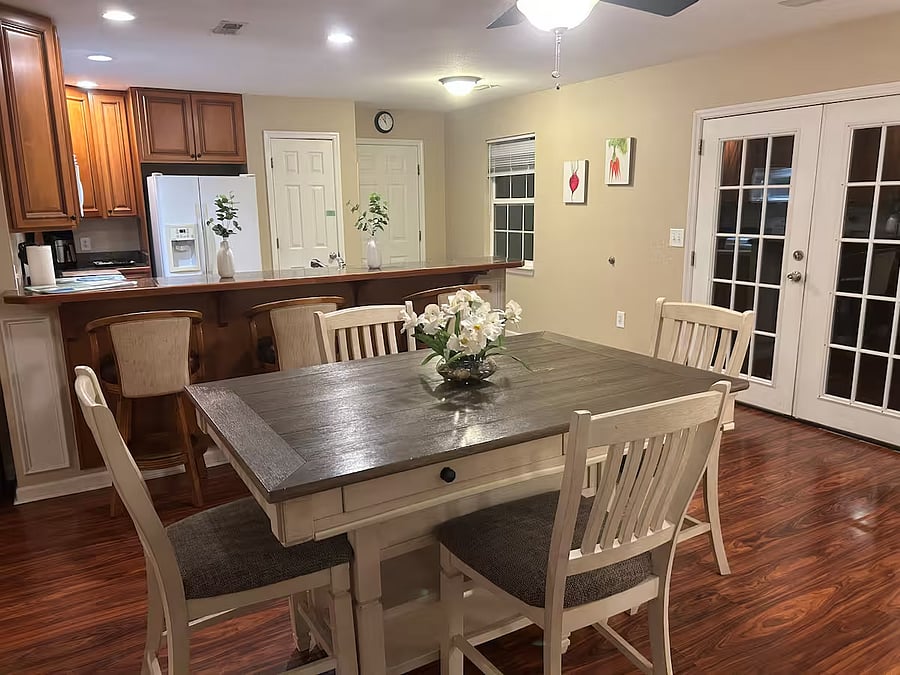 Furnished Finder property 1031809_1 photo 12