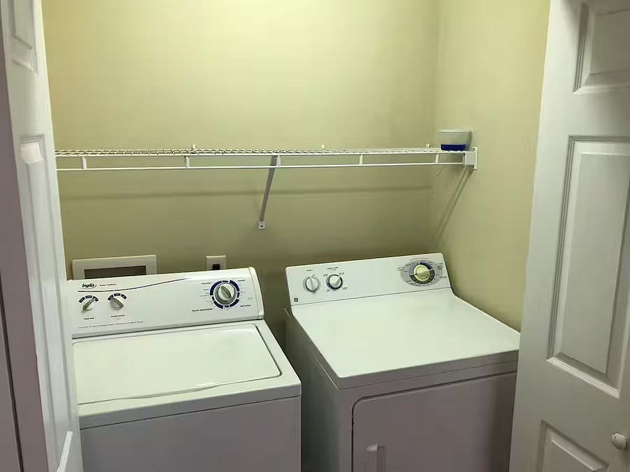 Furnished Finder property 1031809_1 photo 28