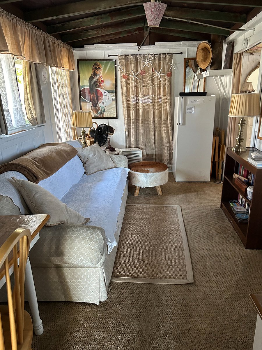 2nd view of Sugar Shack living area