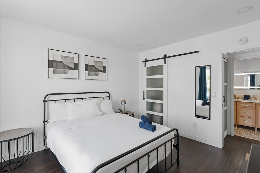Furnished Finder property 1031875_1 photo 22
