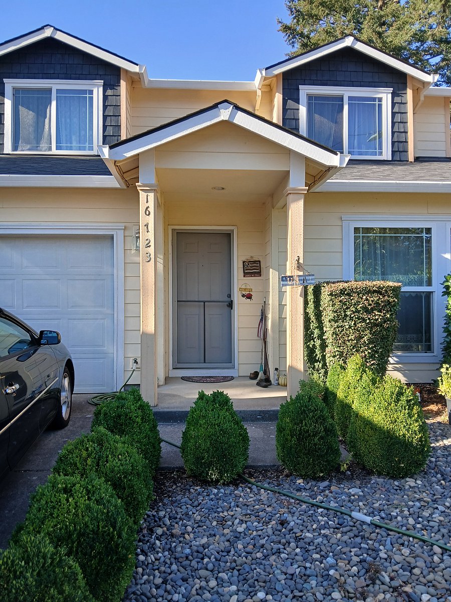 Furnished Finder property 1031882_1 photo 2