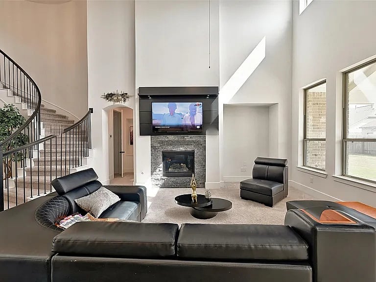 Furnished Finder property 1031926_1 photo 8