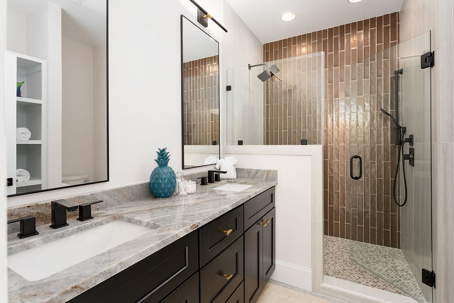 Master bathroom - 3rd floor