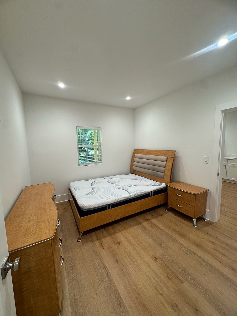 Furnished Finder property 1031957_1 photo 3
