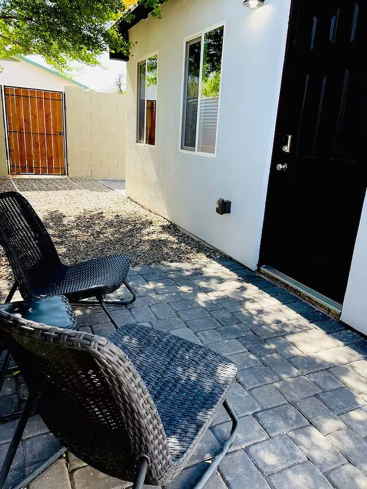 Furnished Finder property 1031968_1 photo 10